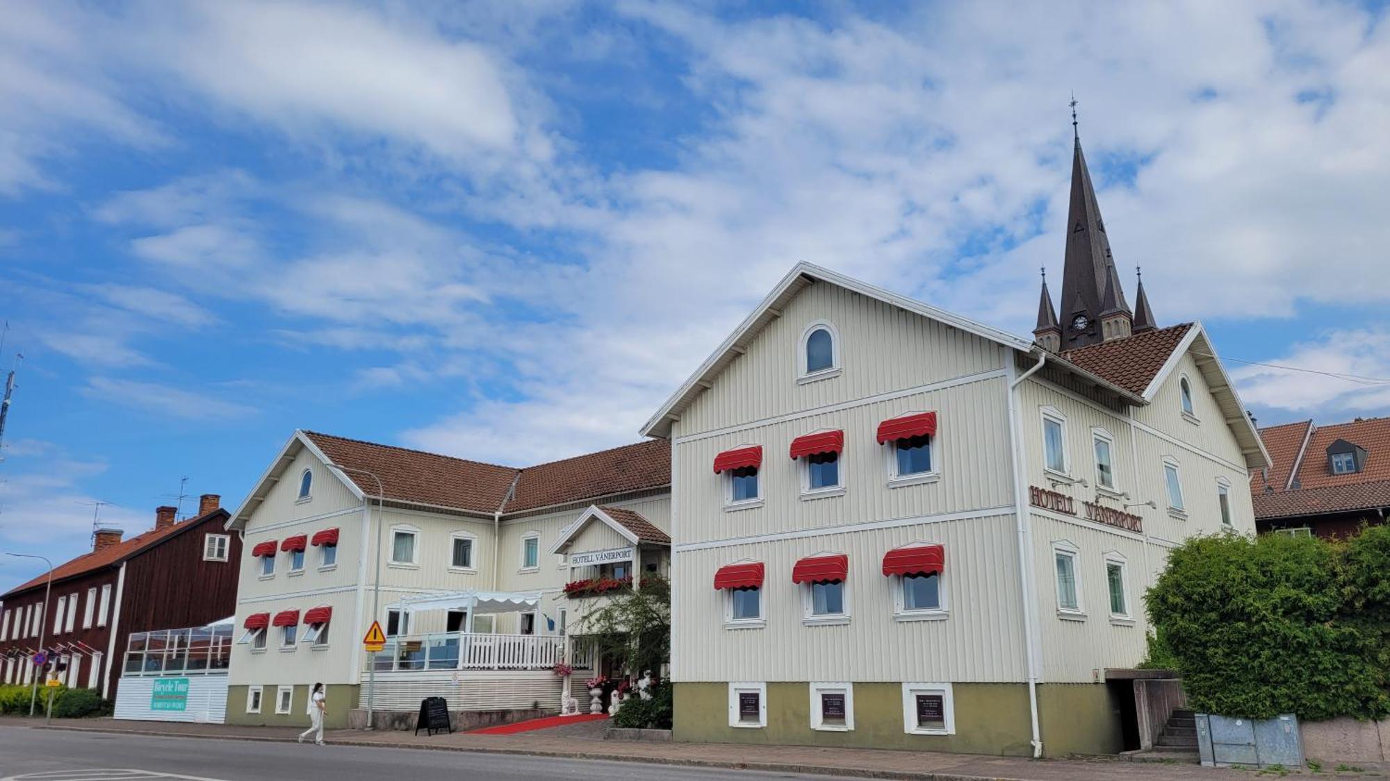 Vaenerport Lakefront Hotell Mariestad Exterior foto