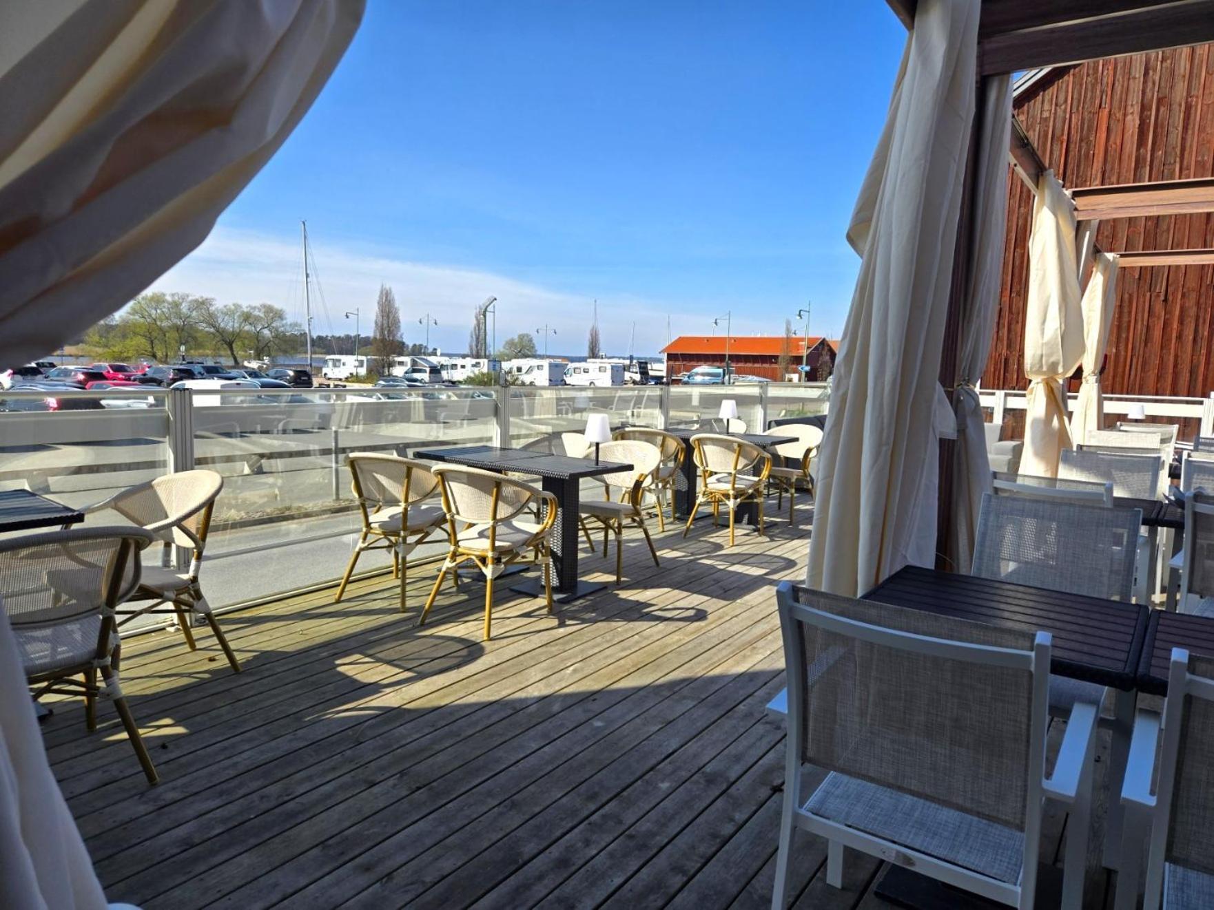 Vaenerport Lakefront Hotell Mariestad Exterior foto